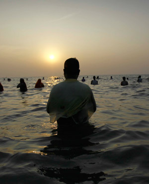 Prataha Smaran Stotram Morning Prayer with Meaning, Mantras For Prarthana with meanings.